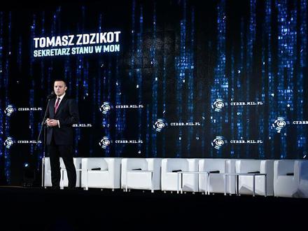 Cyber.mil.pl - program rozbudowy i wzmocnienia potencjału w zakresie cyberbezpieczeństwa