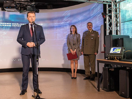 Kolejny element programu Cyber.mil.pl - edukacyjna oferta MON dla młodych informatyków