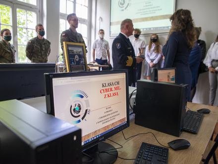 Inauguracja roku szkolnego 2021/2022 – rusza „CYBER.MIL z klasą”!